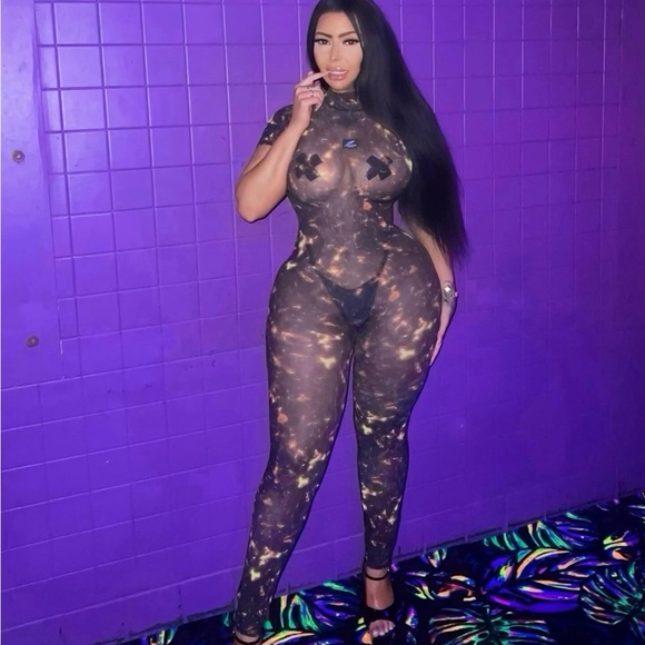 🔥JLorraine Fuego Jumpsuit 🔥 - Picture 1 of 2